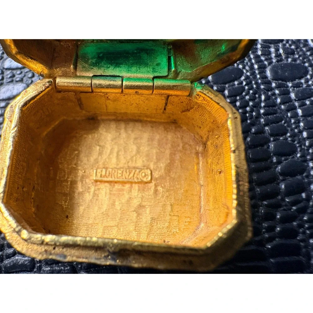 Vintage Florenza Pill Box Emerald Green Glass Gold Tone Ornate Trinket Case